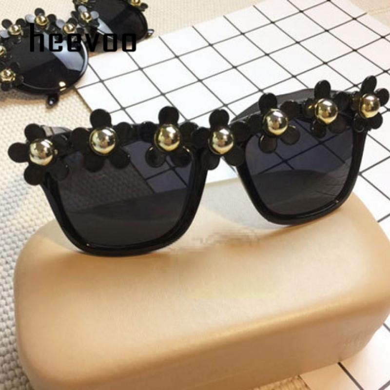 

Sunglasses Big Womens Square Shape Diamond Sun Glasses UV400 Oversized Pearl And Flower Eyeglass Oculos De SolSunglasses