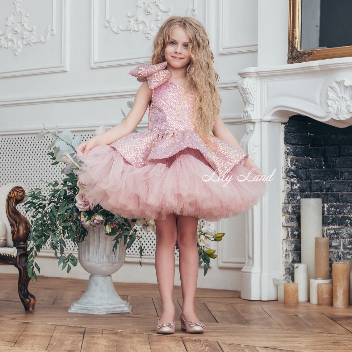 Robes de fille de fleur à paillettes roses un arc épaule court petite fille robe de mariée communion concours d'anniversaire robes