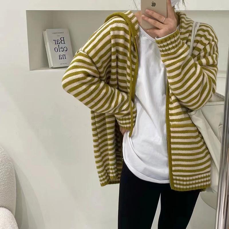 

Women's Knits & Tees Women SweaterWomen's Olga22, Black