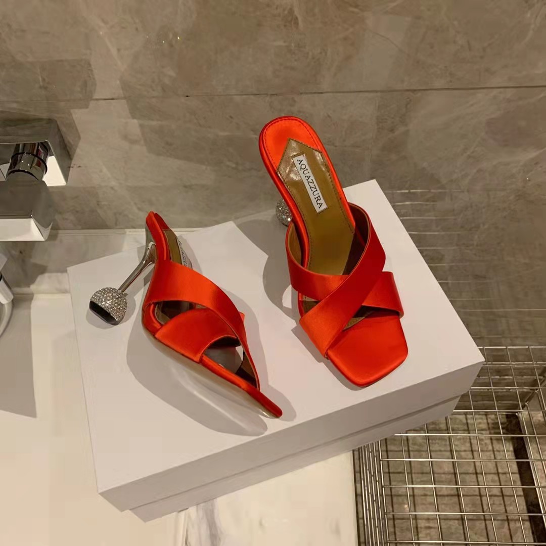 

New Season Shoes Aquazzura Yes Darling 95 Satin Sandals Red Pineapple Mule