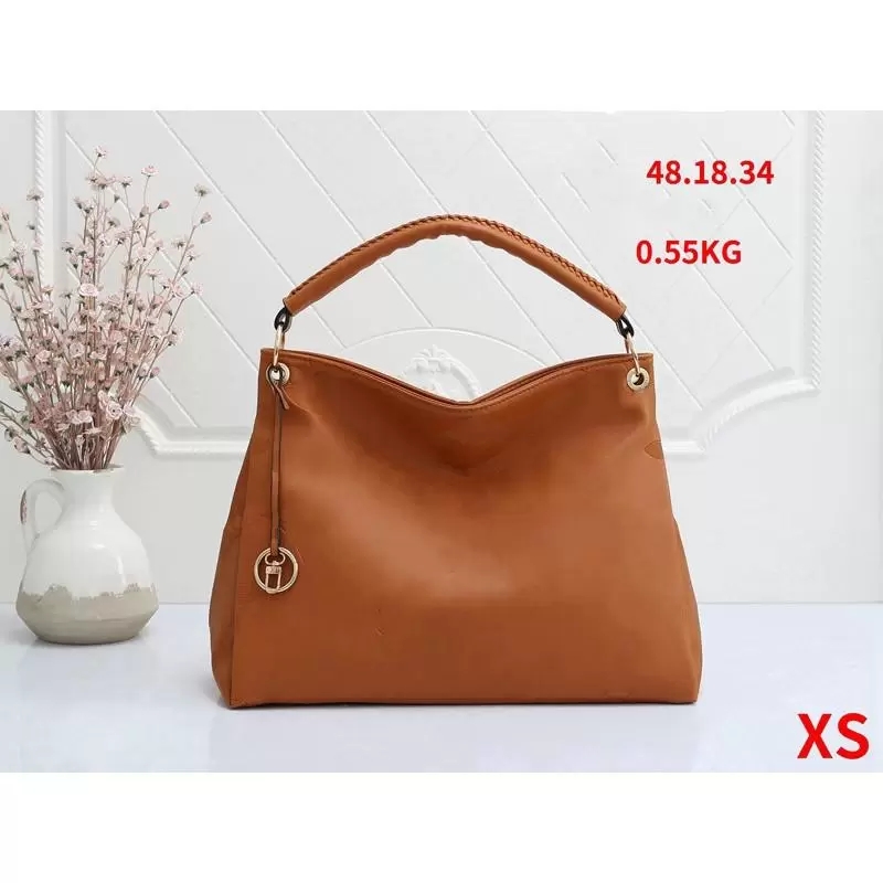 Totes Sac à main Sacs de créateurs de haute qualité Sacs à main Gaufrage Femmes Bandoulière Classique Deauville Fourre-tout DAUPHINE Style PU Épa