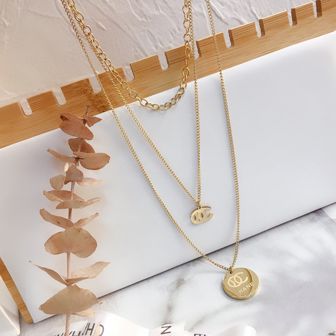 

Europe America Fashion Womens Design Necklace 18K Gold Plated Stainless Steel Necklaces Choker Chain Letter Pendant Wedding Jewelry X015