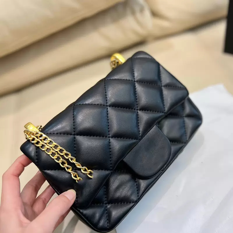 22S Classic Flap Square Charms Designer Bags France Womens Calfskin Genuine Leather Adjustable Shoulder Strap Crossbody Luxury Designer Handbags