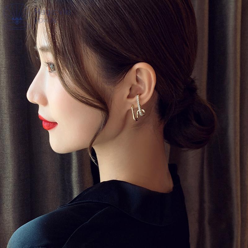 

Hoop & Huggie Trend Temperament 925 Silver Needle Fashion Hanging EarringsHoop
