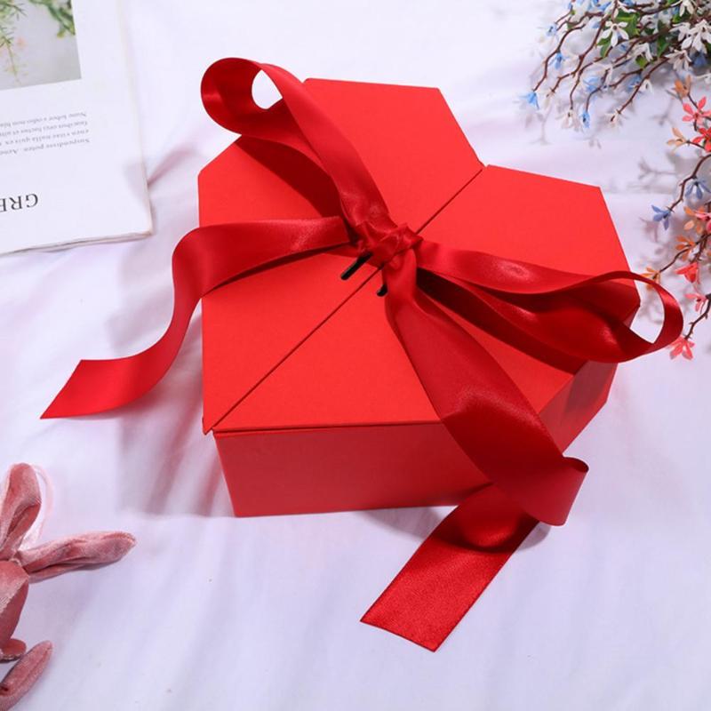 

Gift Wrap With Ribbon Lightweight Magnetic Button Design Box For Friends