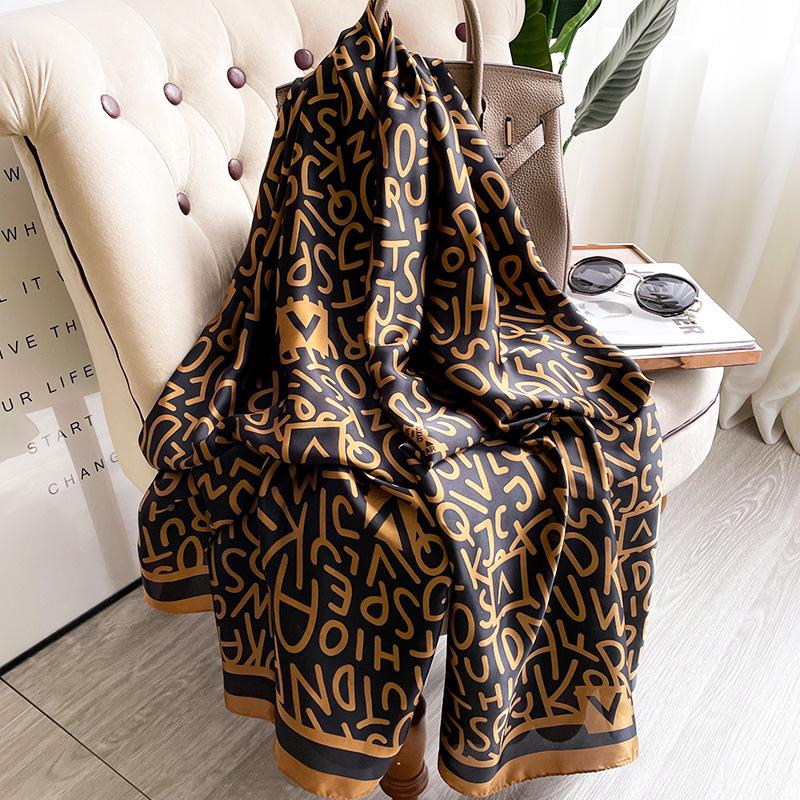 

Scarves 2022 Silk Scarf Women Designer Spring Summer Shawls Wraps Soft Pashmina Foulard Bandana Ladies