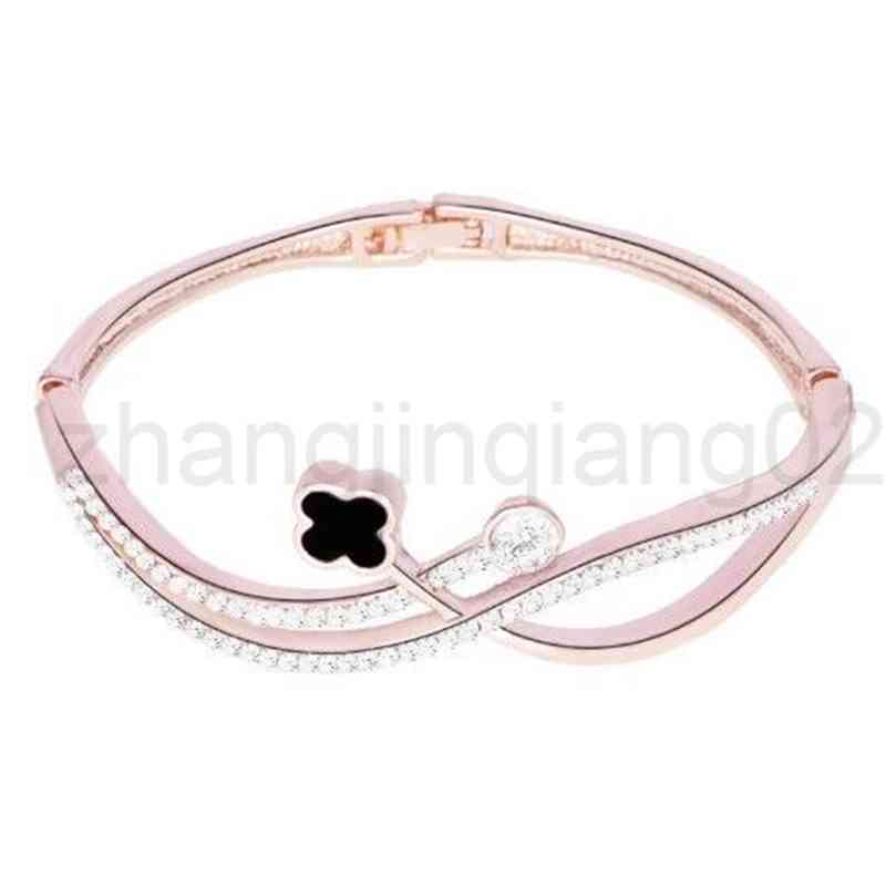 

Designer Flower Bracelet For Woman Mens Womens Love Clover Bracelet Simple Female Students Little Fairy Non Fading Bracelet Gift Bangle