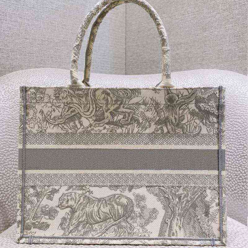 

5A Purse Handbag Top Embroidered Tiger Luxury Big Brand Large Capacity Shopping Bag One Shoulder Handmade Double-sided Flower Travel, No bag