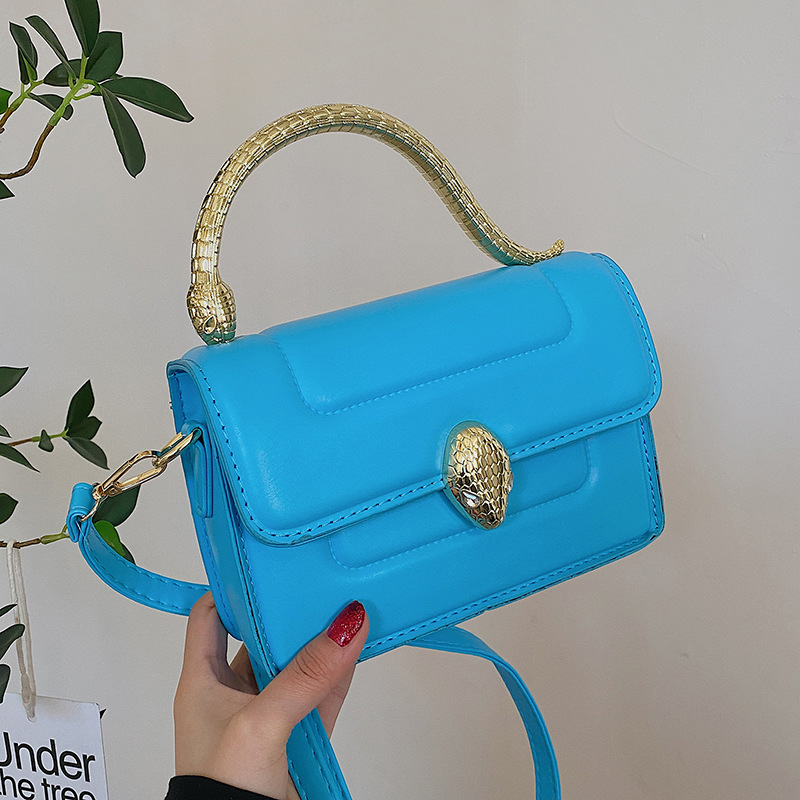 

Christmas Women's Messenger Bags Brand new grils handbag texture fashion simple one-shoulder bags Western style metal portable snake head small square bag, Yellow 673774754681