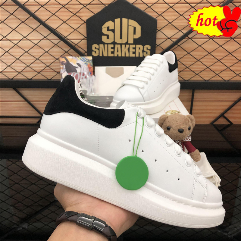 

2022 Top Quality Men Luxury Soft designer Shoes Genuine Leather Fashion Platform Trainers Women Thick-soled Vulcanize Black White Suede Outdoor, Style 31