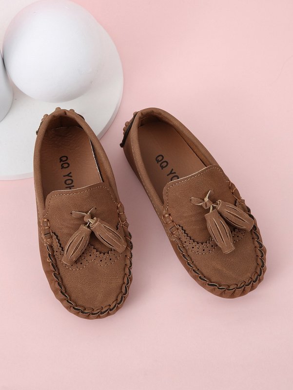 

Boys Wingtip Detail Tassel Decor Loafers SHE, Brown.