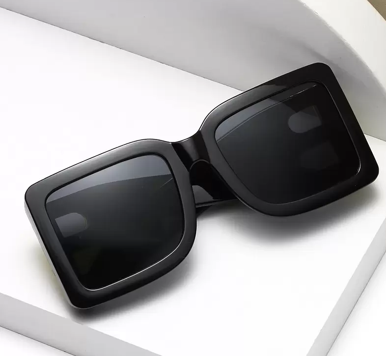 

Sunglasses Fashion Accessories Oversized Women Big Frame Luxury The Letter B Female Fashion Shades UV400 Vintage Glasses Men