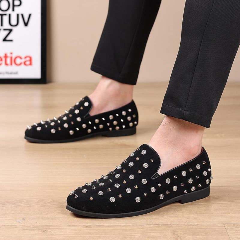 

Fashion Casual Loafers Men Shoes Solid Color Artificial Suede Creative Trend Rivet Set Feet Party Comfortable Breathable Cushioning Non-slip R633, Clear