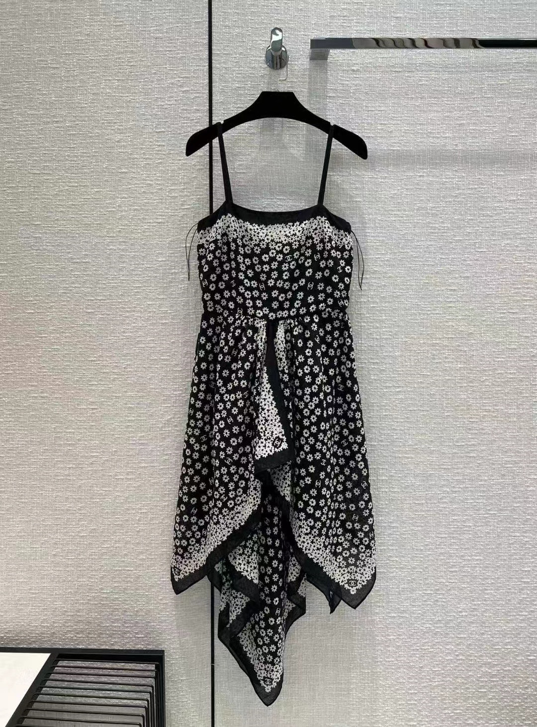 

Milan Runway dresses 2022 Spring Summer Spaghetti Strap Print Women' Designer Dress Brand Same Style Sundress 0501-2, Picture color