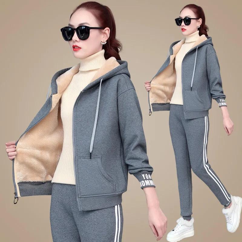 Women's Two Piece Pants Winter Thicken Warm Lamb Wool Tracksuit Women Set Casual Hooded Zip Up Sweatshirt Plus Velvet Pant Suit Loungewear
