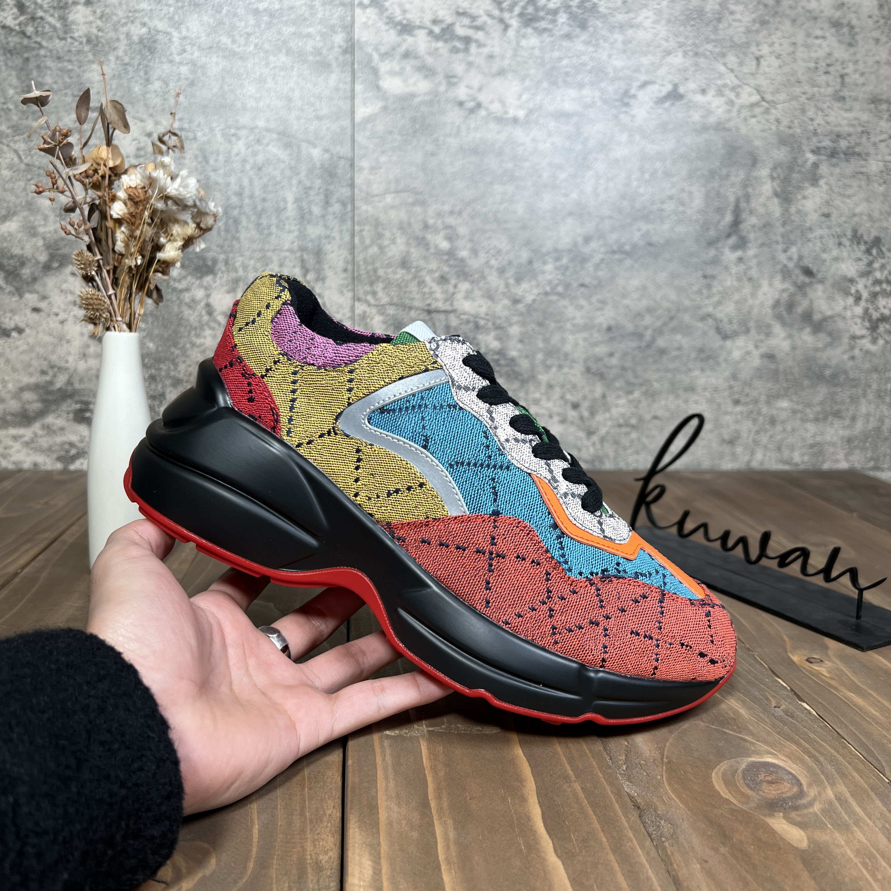 

2022 Designer shoes Rhyton Sneakers Beige Men women Trainers Vintage Luxury Chaussures Ladies Shoe Designers Sneaker with box size 35-46