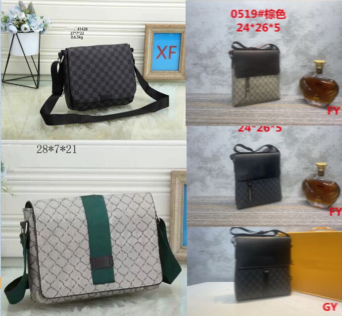 

2022 Shoulder Bags purse Messenger Mens Backpack Tote Crossbody Purses Womens handbags Leather Clutch Wallet girls boys travel bag, Withlogo