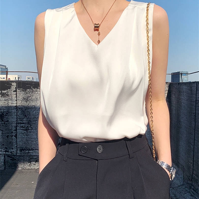 

Womens Summer Blouse Oversize V Neck Silk Satin Blouse Sleeveless Office Elegant Tunic White Shirt Beautiful Blouses for Women 220704, Khaki