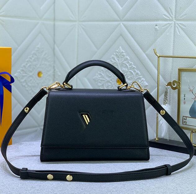 

Women Twist Lock Crossbody Bags Handle Handbags Top Quality Rivet Flap Shoulder Bags Purse Grain Cowhide Genuine Leather Classic Letter Gold Hardware Locks, 01