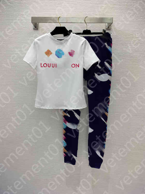 

T Shirt Pants Two Piece Sets Sportwear Brand Logo Fashion Printing Cotton Tshirts And Sweatpants Suit Luxury Designer Tracksuit Womens Clothes Fashion Summer