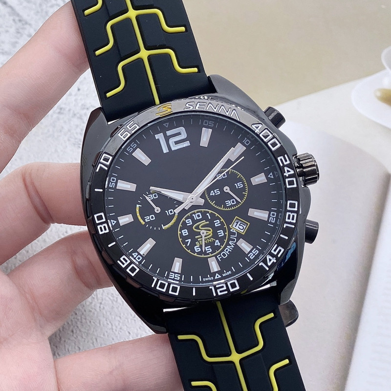 2022 New luxury mens watches All Dials Working Quartz Watch high quality Top Brand Chronograph clock Rubber belt fashion montre Six needle work m