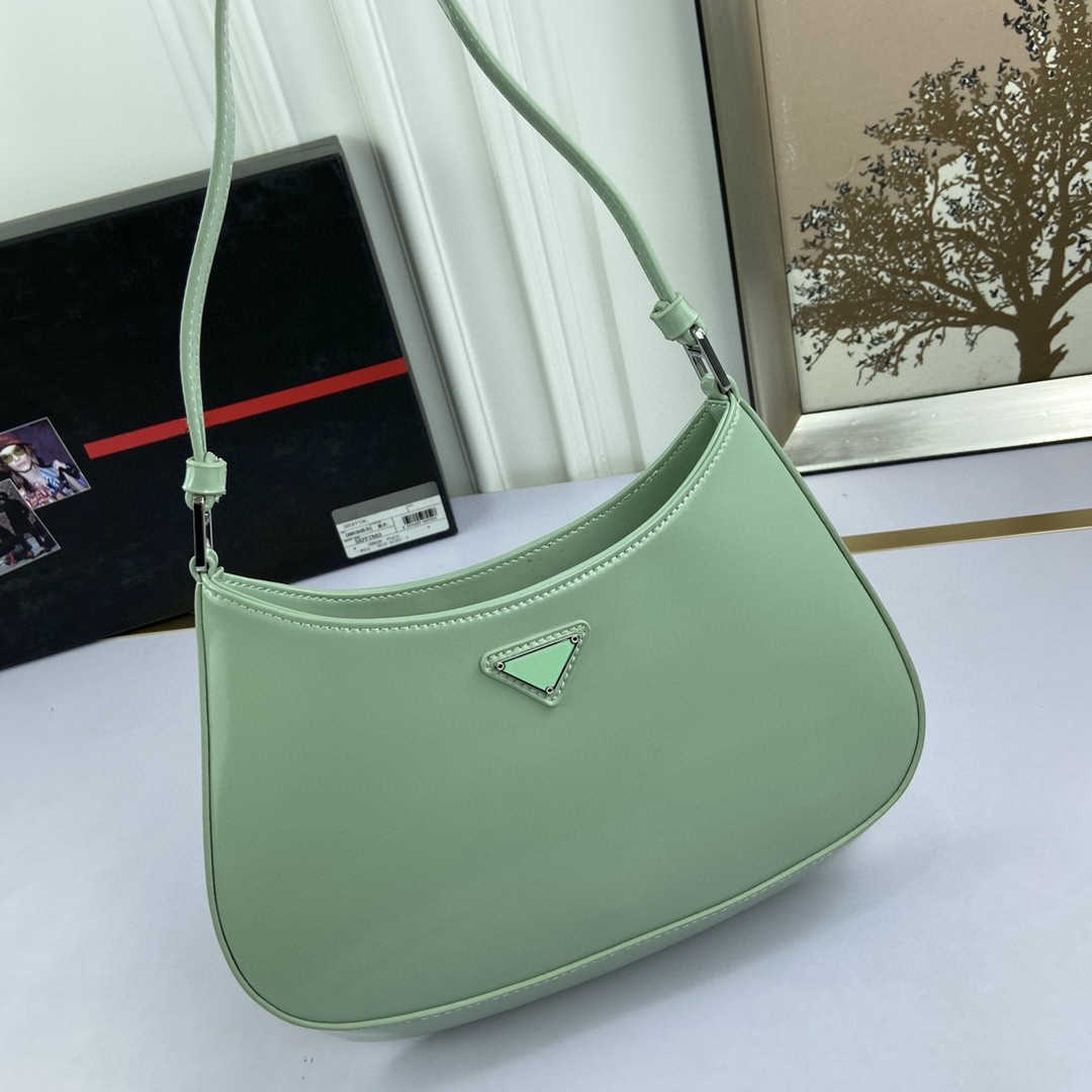 

2021 Cleo Crossbody bag Shiny leather handbag Messenger handbag Shoulder bag for women fashion crescent bag handbag, Pink