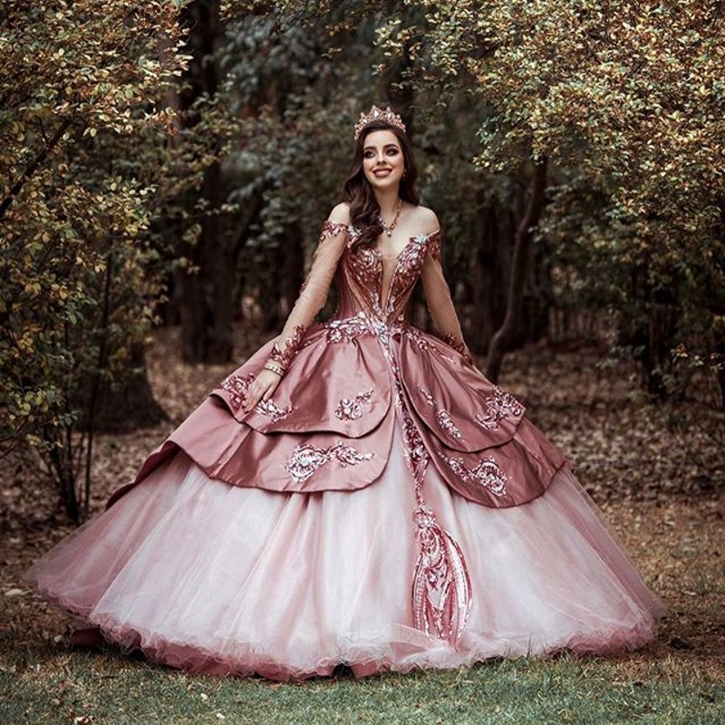 Manches longues princesse Quinceanera robes motif paillettes dentelle appliques cristaux perlés luxe bal fête robe de bal doux 16 robe pour les j