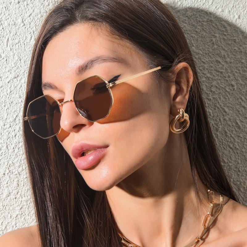 

Sunglasses Metal Square Woman Fashion Retro Small Frame Sun Glasses Female Vintage Designer Polygon Lady Shades EyeglassesSunglasses