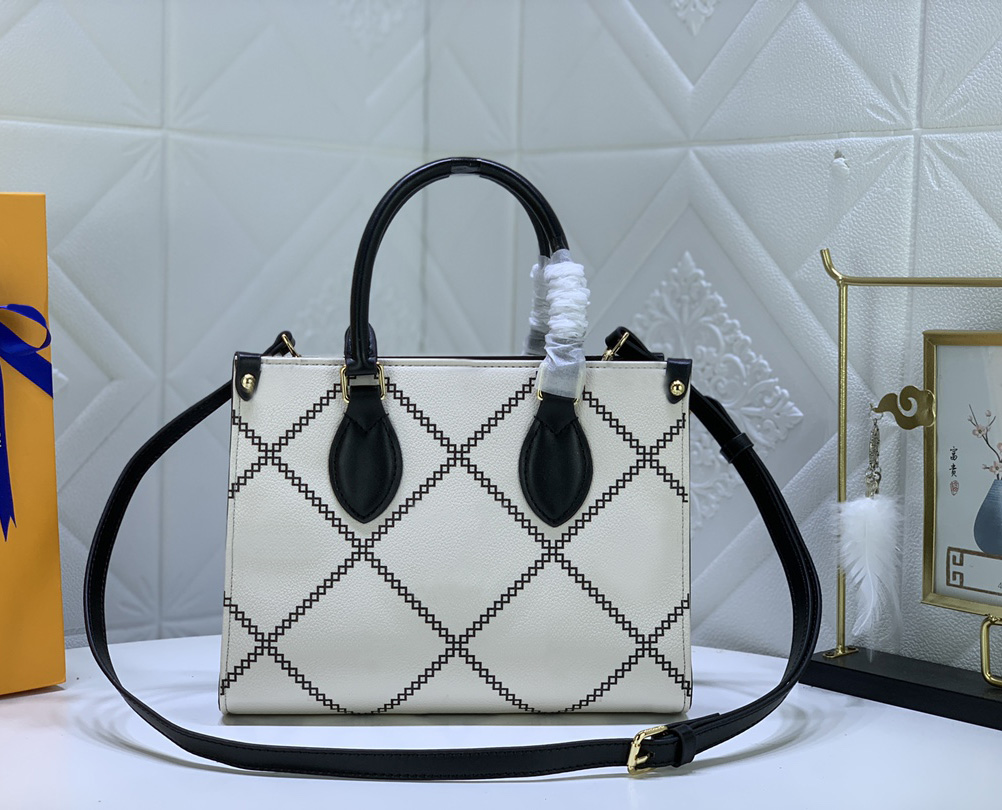 

Fashion Designers Women Handbags Luxurys Lady Shoulder Bags Highs Quality Leather Messenger Bag Flower Letter Crossbody Purses ONTHEGO Chains Totes 44-925, Flowers