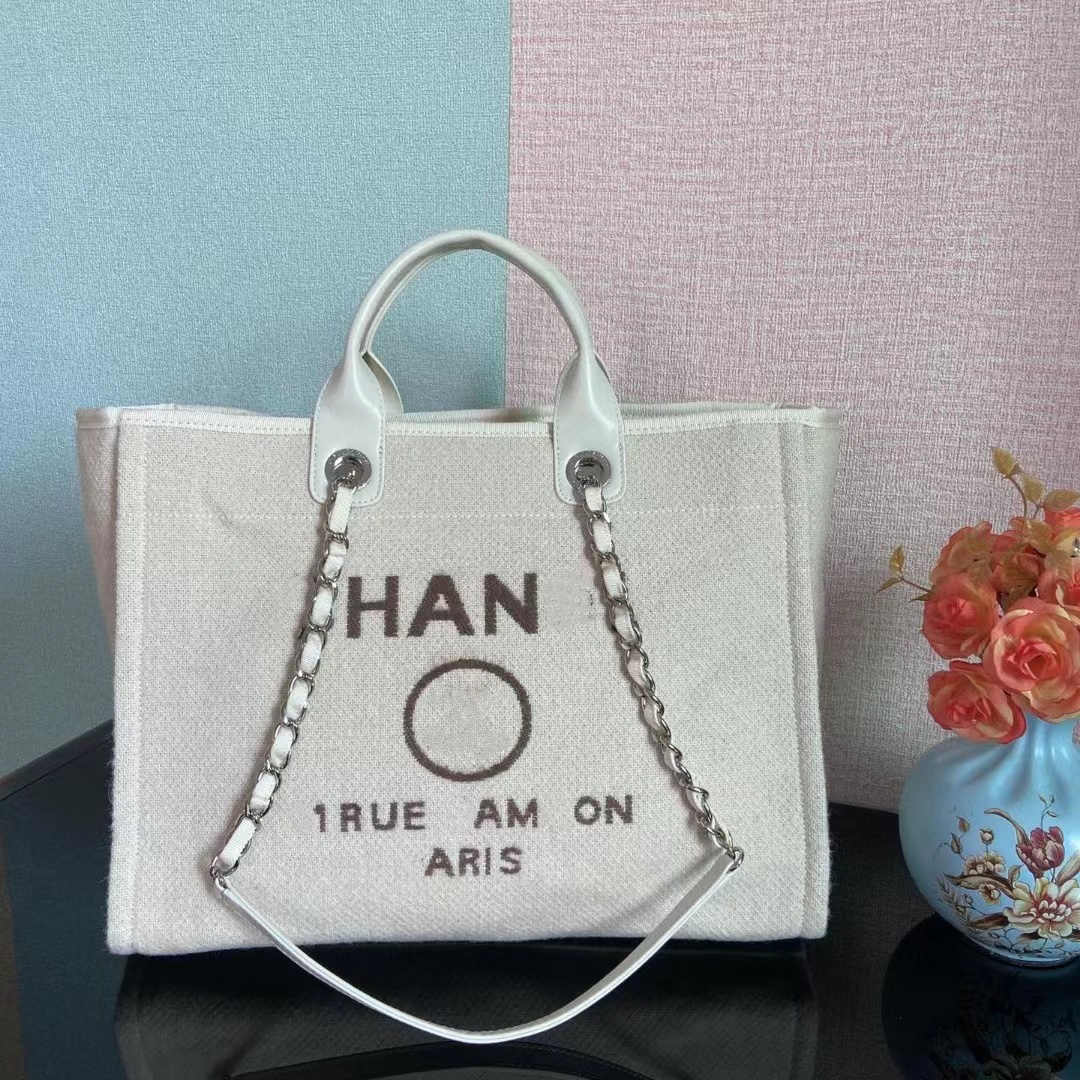 

Designer Private Label Bobby Backpack Mini Fashion Beach CH j Bag Luxury 2022 Handbags and Purse Women Hand Bags Ladies Speedry luxury shopping, Empty box