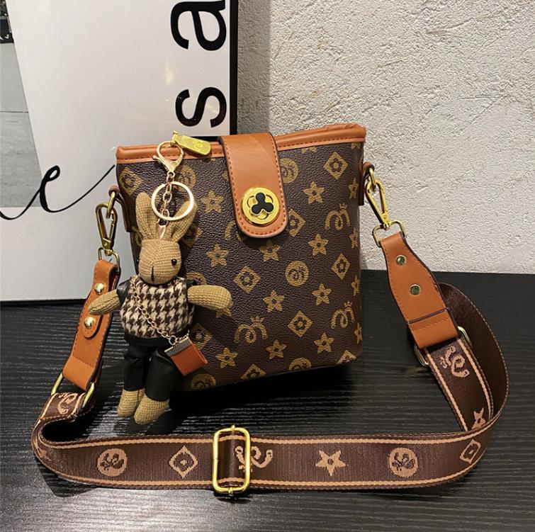 

Bucket Bag Women's Fashion Shoulder Bag Personality Messenger Bags