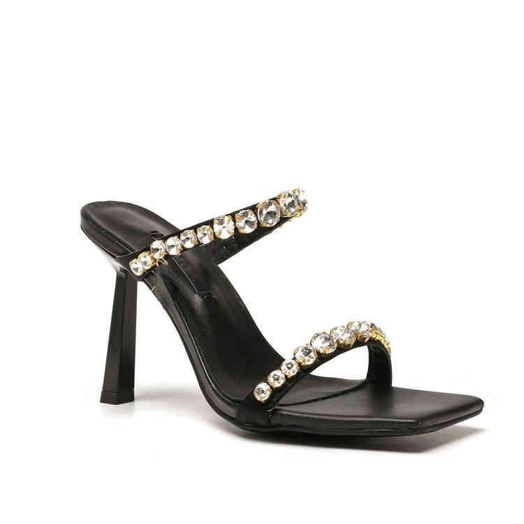 Slippers women's high heels 2022 Medusa summer new style square head anti slip leather temperament wear thin heel sandals outside