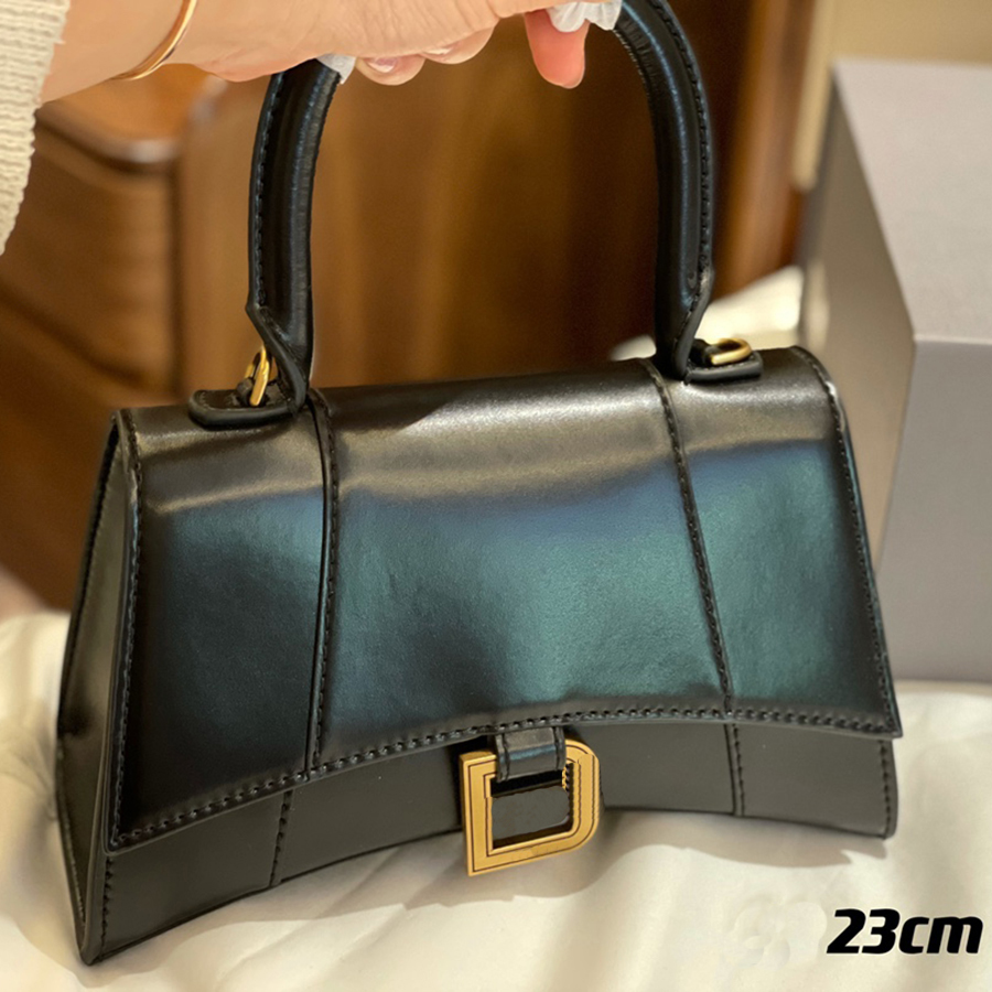 Handbags Ladies Luxury Designer Bags Classic Casual Travel Bags High Quality Leather Material Fashion Shoulder Bag Women's Wallet 002