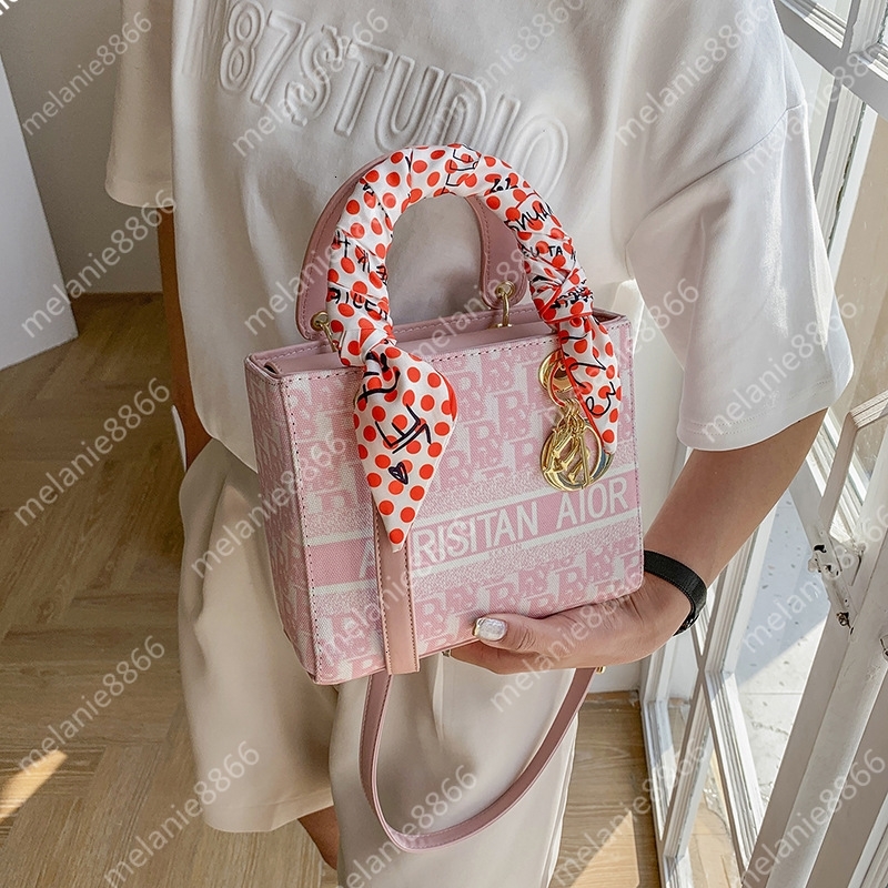 

Fashion Women's Handbags lady wallet Cd Crossbody Shoulder Bag Luxury New Hand Embroidery Princess Net Red Bags Trend Letter Messenger Purses, Boxes