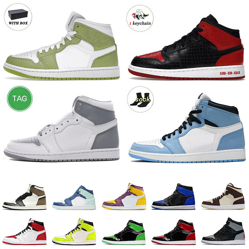 

Mens 1s Sneakers OG Jumpman 1 Basketball Shoes With Box 2022 Newest Green Python Patent Text Stealth University Blue Mint Bubble Gum Jordens Woman Sports Trainers, A56 high 85 georgetown 36-47