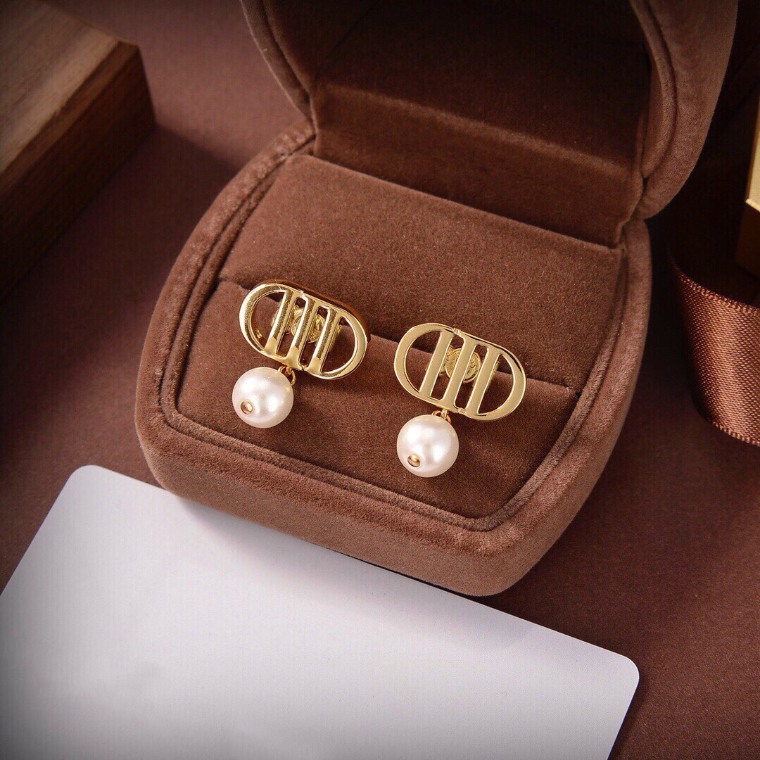 

D 2022 New Letter Designer Earring C Tassel Earrings Stud Women Pearl Internet Celebrity Studs Earing Female Jewelry Fashion hfdge