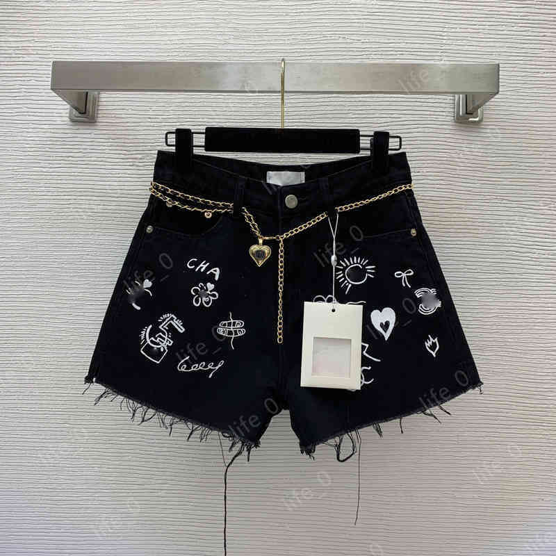 

Womens Hotty Hot Shorts Luxury Summer Fashion Hand Drawn Graffiti Logo Pattern Printed Shorts Designer Women Clothing Stretch Denim Shorts, Black