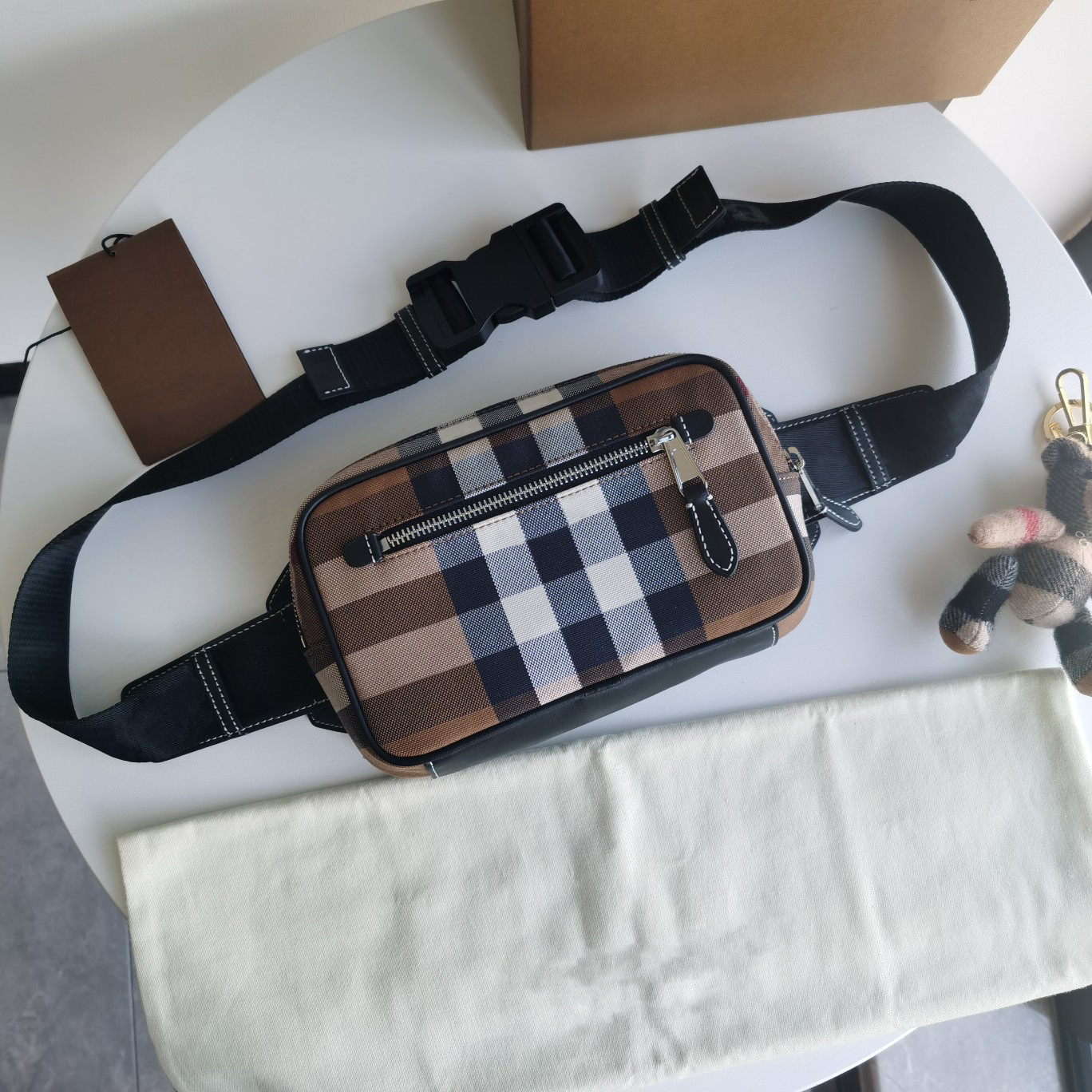

Men's and women's fanny pack Chest bag Cross body leather Soft and perfect craftsmanship Crossbody bag Camera bag Single bags, ##