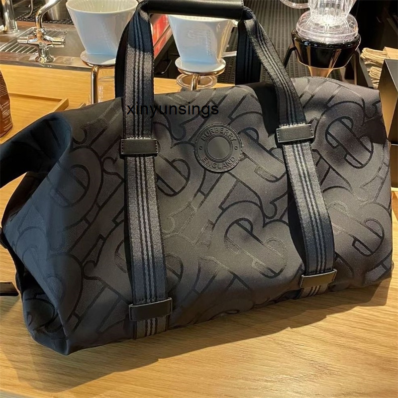 

designer bags burbrery Bur large capacity fitness travel nylon computer men's One Shoulder Messenger fabric lightweight yzl 5OJI, Black