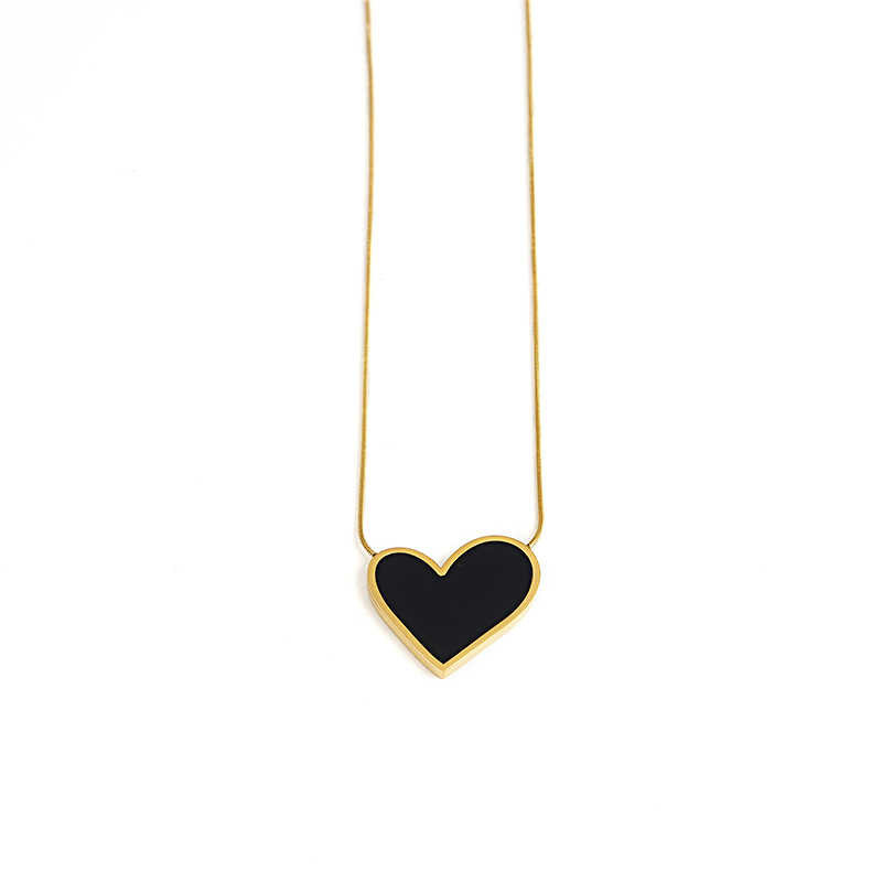 

Enamel Heart Necklaces Snake Chain Titanium Steel Love Charm Pendant Necklace Women Fashion Simple Gold Silver Designer Clavicle Choker Jewelry No Allergy