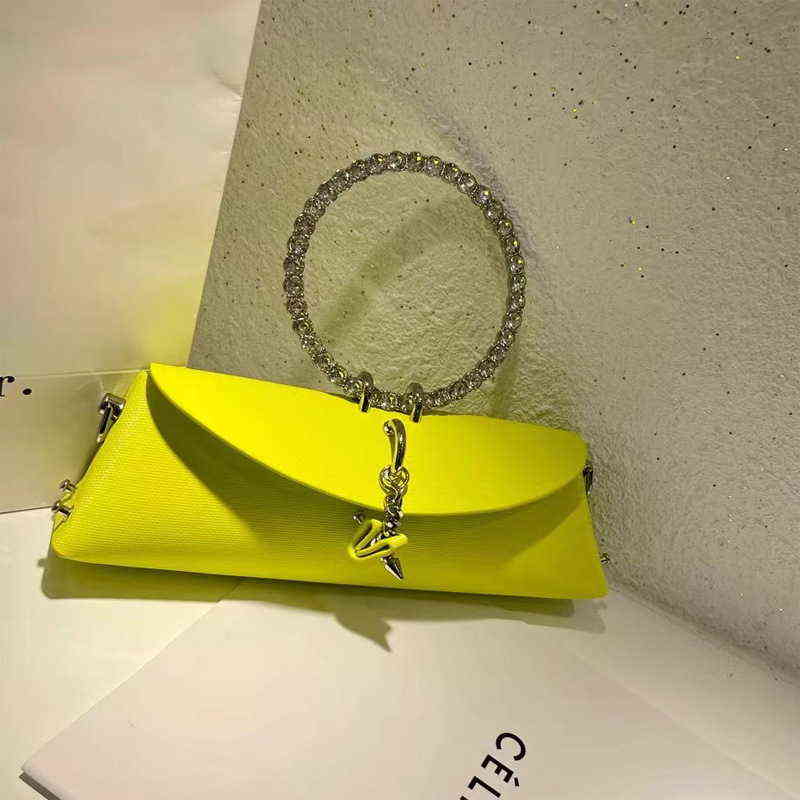 

New Design Diamond Ring Handbag High Texture Toothpick Pattern Messenger Chain Bag Female 220615, Sky blue
