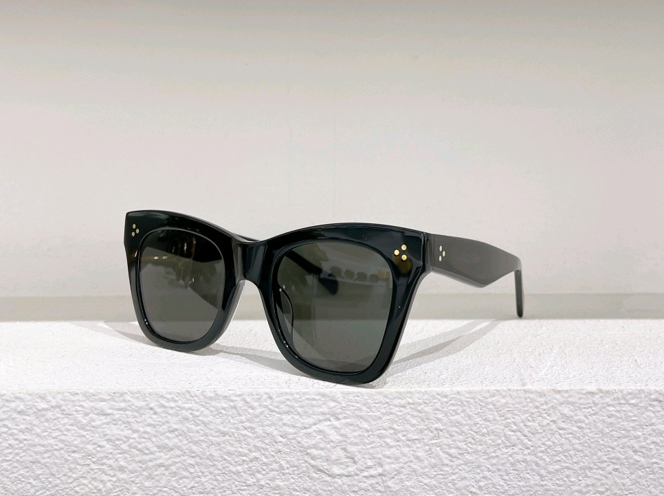 

Classic Square Sunglasses Black Dark Grey Lens Women Sun Shades with Box