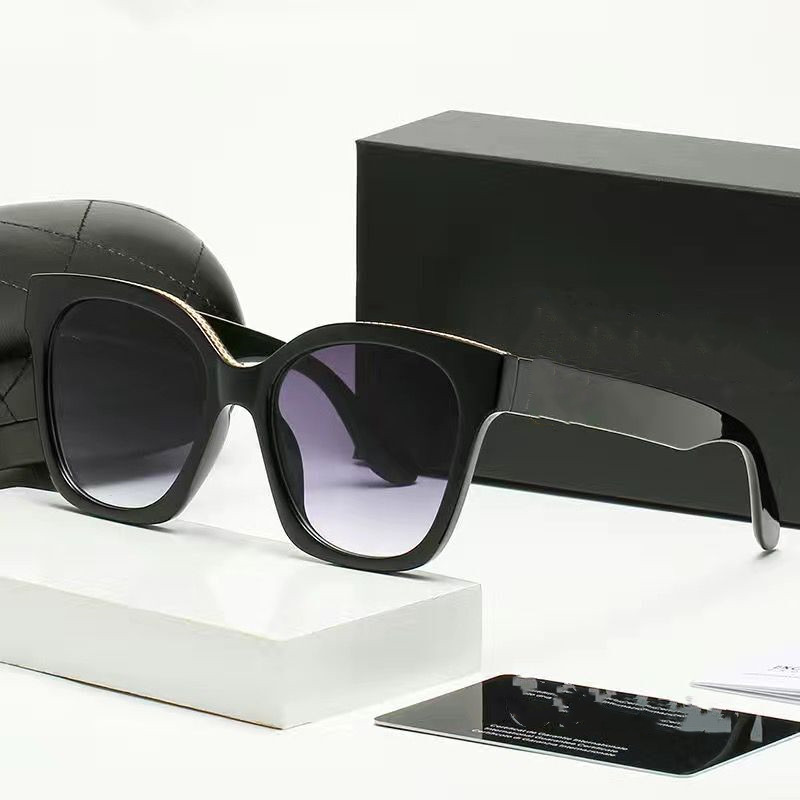 

14 Fashion designer sunglasses classic glasses gossip mirror outdoor beach glass female 7 color optional triangular signature with boxes