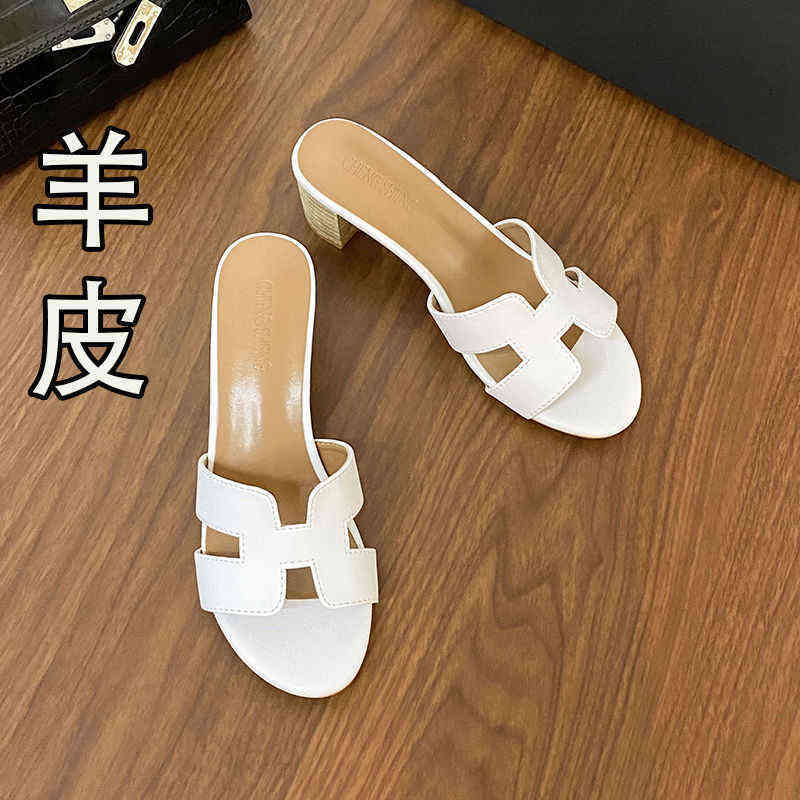 

Designer Herme Slippers Sheanthick Heel Women Wear 2022 New Fashion Ins Net Red Sandals and Highheeled Outside in Summer H567, Black