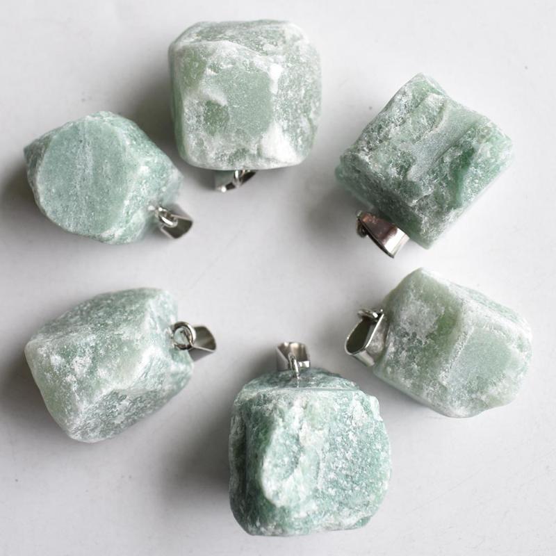 

Pendant Necklaces Fashion Good Quality Natural Healing Stones Green Aventurine Irregular Pendants For Jewelry Making 6pcs/lot WholesalePenda