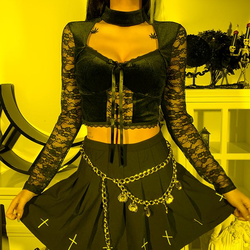

Women' T-Shirt Women Autumn Velvet Croset Tops Gothic Vintage Sexy Hollow Out T Shirt Aesthetic Elegant Long Sleeve Lace Up Crop TopsWomen, Black