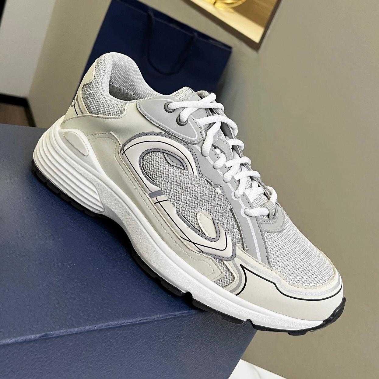 

B30 Designer Sneakers Sneakers Men's Women's Vintage Chunky Casual Shoes Fashion Calfskin Mesh Grey Technical Sloping Sneakers Outdoor Laces