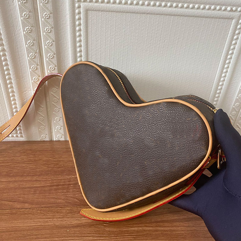 

Women Crossbody Shoulder Bags Fashion Heart Shape Bag Genuine Leather Handbag Old Flower Poker Print Zipper Purse Cross Body Pouch 011, Brown