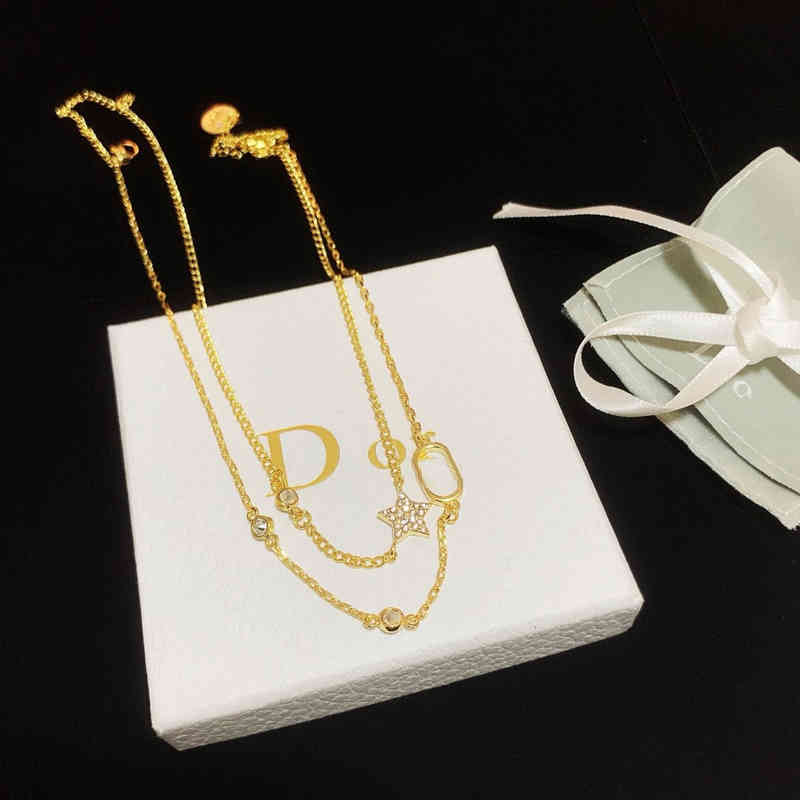 

New Designer Women's Pendant Necklace Fashion Brand Alphabet Gold Sexy Collarbone Pendant G220809