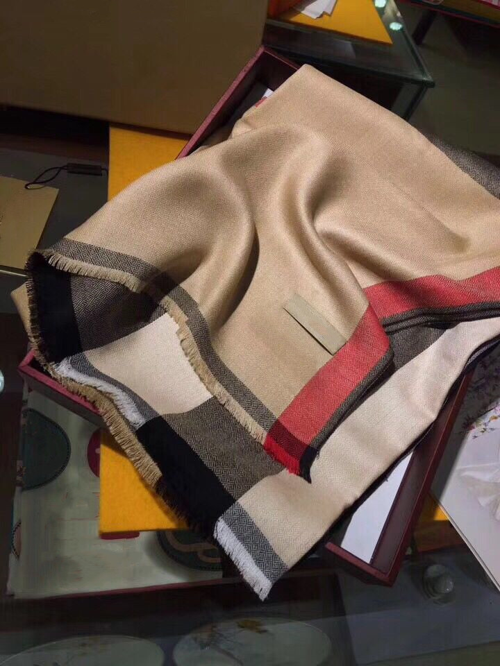 

Good quality Cashmere scarves ALPhabet scarf Fashion men's and women's Four Seasons Cape scarfs Classic designer scaves size 180x70cm 4 color